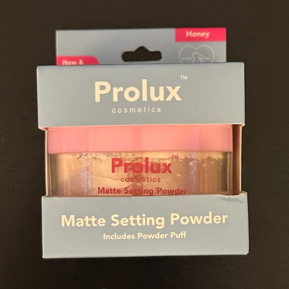 Prolux Matte Setting Powder in Honey New in box